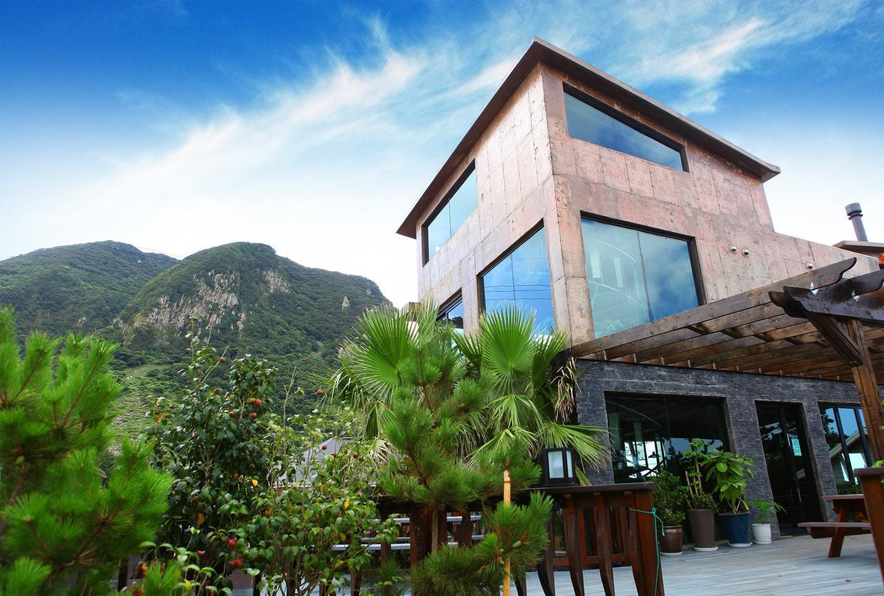 Mirvill Pension & Resort Согвипхо Экстерьер фото